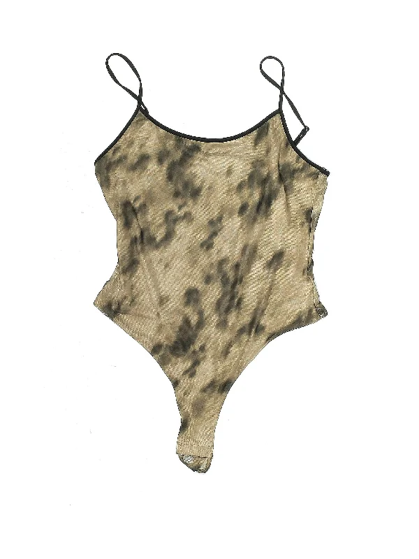 Bodysuit Fashionable Cross-Back Bodysuit