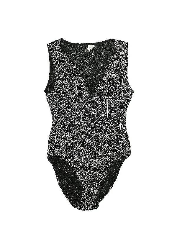 Bodysuit Fashionable Bodysuit with Pleats